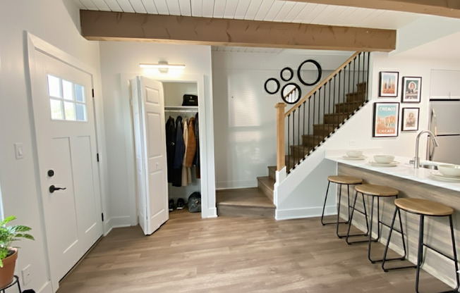 1 bed, 1.5 baths, 765 sqft, $2,160, Unit 1910 #H