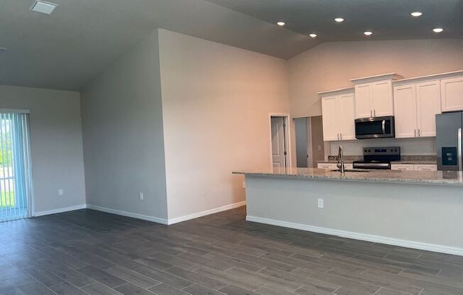 New Construction Rental Waiting for You!