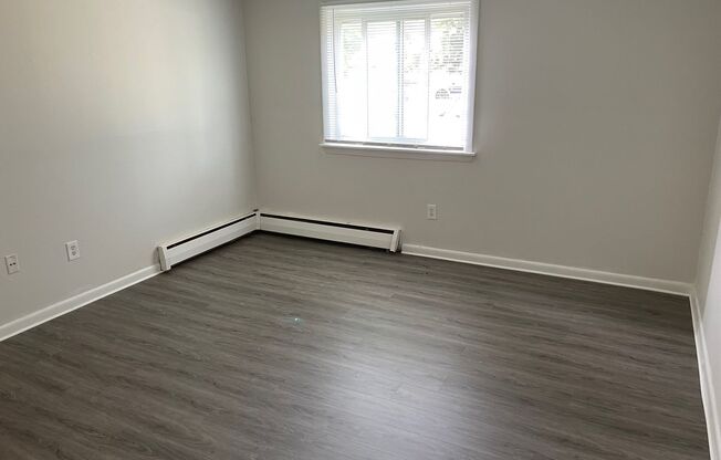 2 beds, 1 bath, $1,745, Unit 232-G04