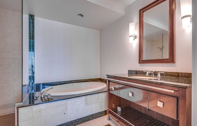 2 beds, 2 baths, $2,450, Unit # 2407