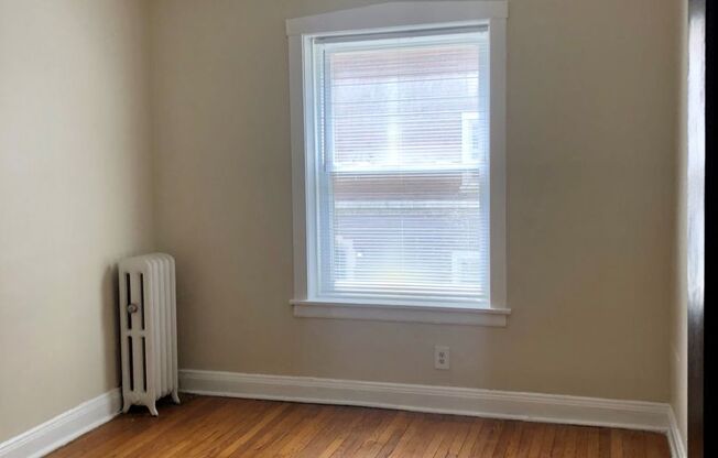 1 bed, 1 bath, 900 sqft, $1,750, Unit 4410-52