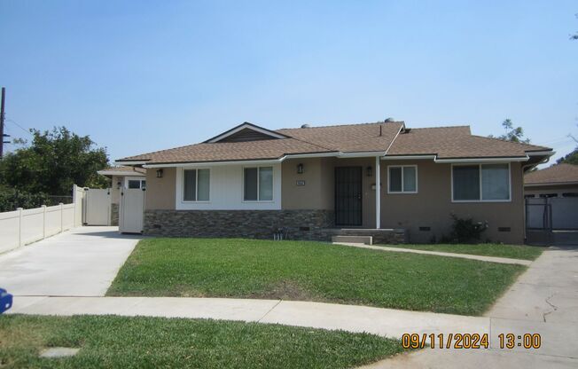 3 beds, 2 baths, $2,695