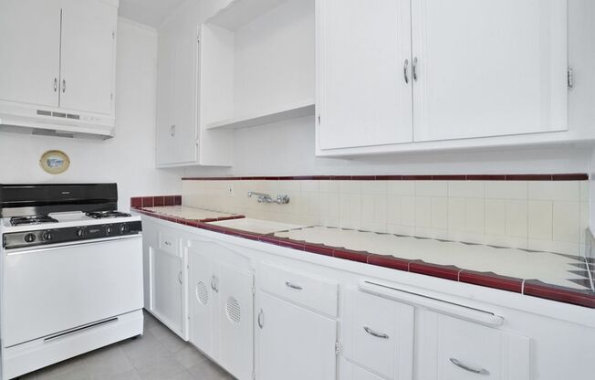 1 bed, 1 bath, $1,900, Unit 1