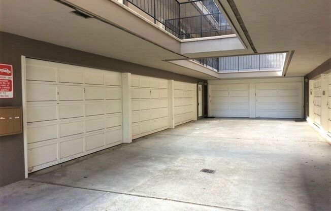 1 bed, 1 bath, 640 sqft, $2,300, Unit #11