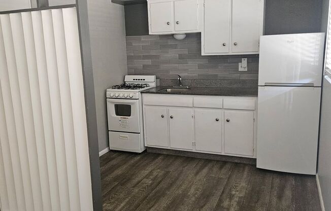 1 BEDROOM AT 3RD AVE/CAMELBACK