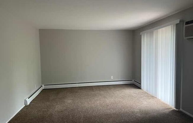 1 bed, 1 bath, 525 sqft, $795, Unit 3055-18