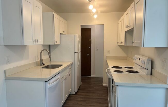 1 bed, 1 bath, 600 sqft, $1,595, Unit Unit 205