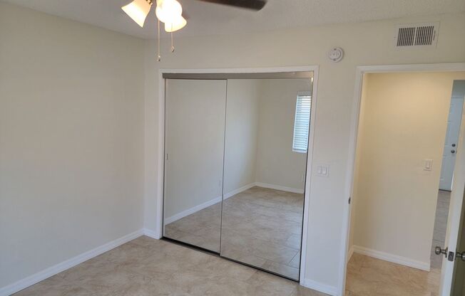 2 beds, 1 bath, $1,995