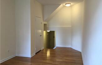 Studio, 1 bath, $2,595, Unit 5-B