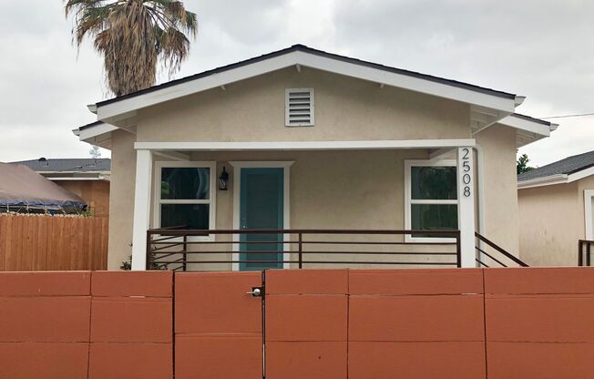 652 S. MATHEWS ST.