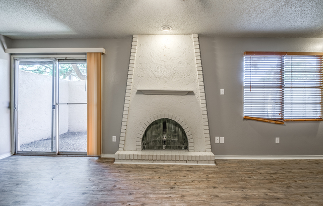 5302 KENOSHA AVE