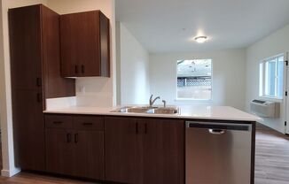 2 beds, 2 baths, 985 sqft, $1,450, Unit 100-B25