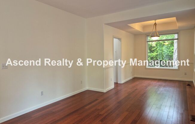 New Price!! Available Now Stunning 2 Level Traditional Close to Bridgeport & I5 New Paint & Updated Kitchen