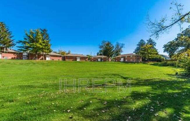 284 POWELL CIR
