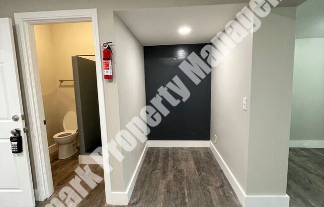 Studio, 1 bath, 450 sqft, $650