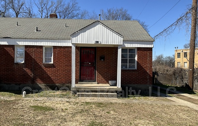 907 PEARCE ST