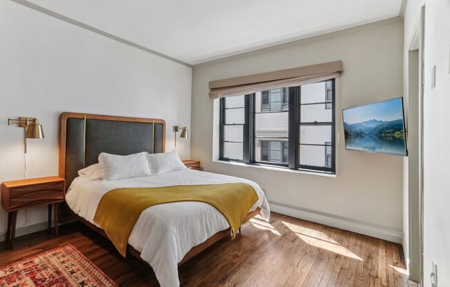 Studio, 1 bath, 300 sqft, $1,750, Unit 414H