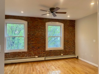 3 beds, 1 bath, $4,845, Unit 30