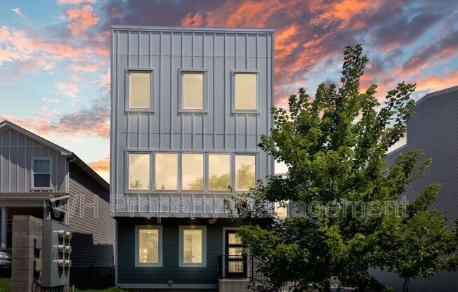 1021 ELVIRA AVE
