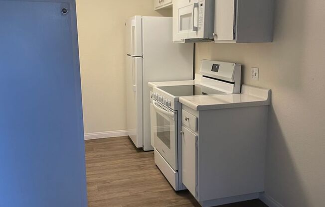 1 bed, 1 bath, 660 sqft, $2,145, Unit 02