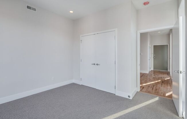 1 bed, 1 bath, 557 sqft, $1,850, Unit 401