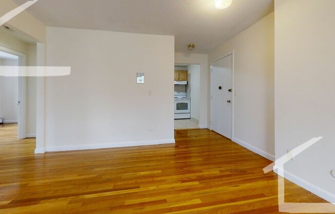 122 Dustin St