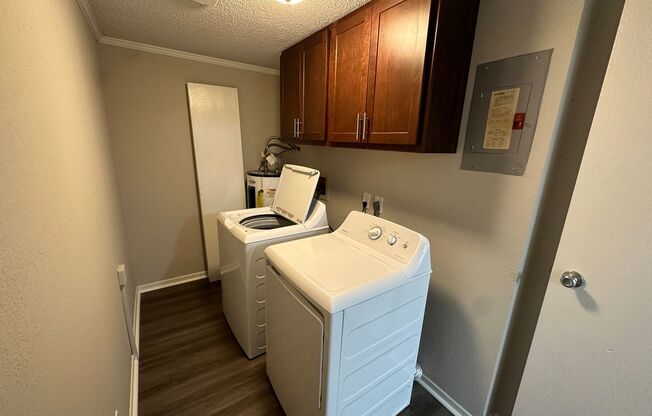 1 bed, 1 bath, 634 sqft, $949, Unit 5991 UD
