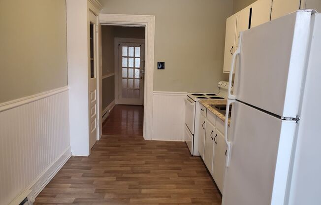 1 bed, 1 bath, $1,050, Unit Apt. 1