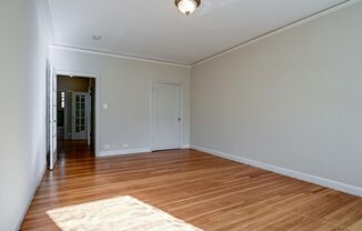 Studio, 1 bath, $2,495, Unit 303