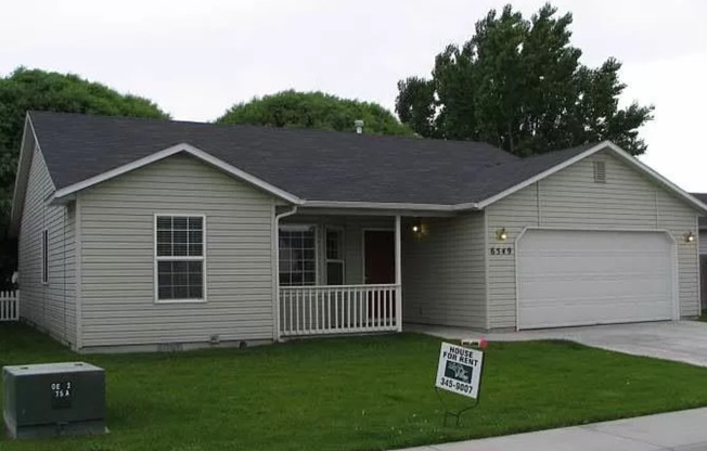 Quite One Level Single Family Residence with Fenced In Backard