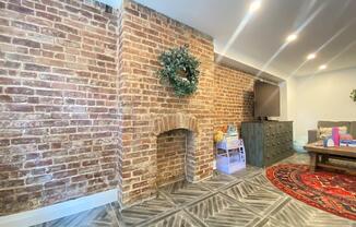 3 beds, 3 baths, 1,200 sqft, $5,500