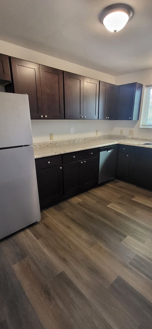 1 bed, 1 bath, 650 sqft, $935, Unit 05235-3