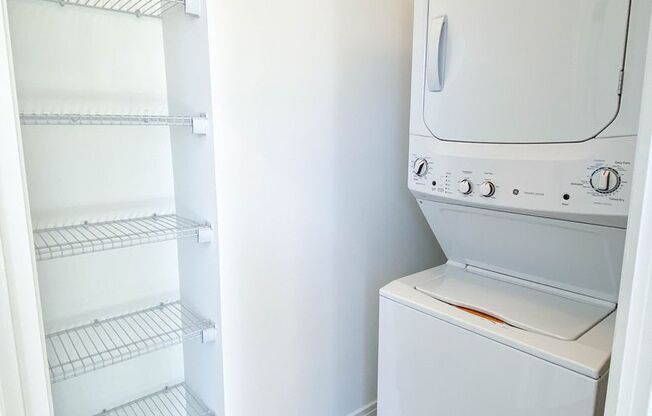 1 bed, 1 bath, 479 sqft, $2,895, Unit 1050-402