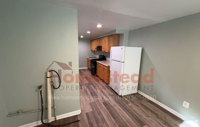 3 beds, 1 bath, $1,600