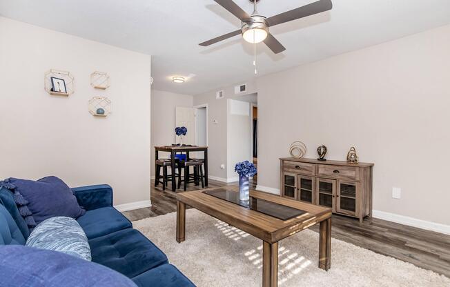 1 bed, 1 bath, 550 sqft, $900