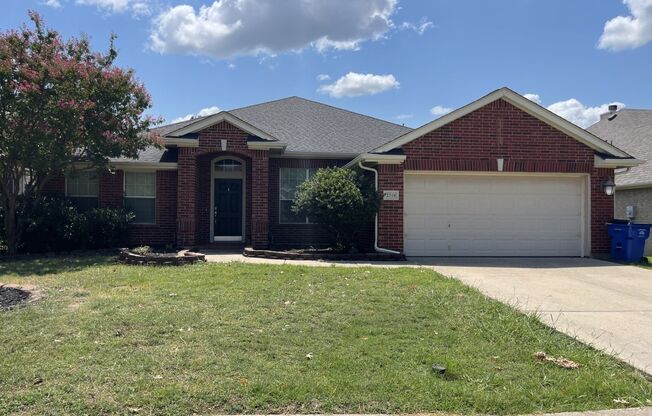 2310 Laura Elizabeth Trail Mansfield TX 76063