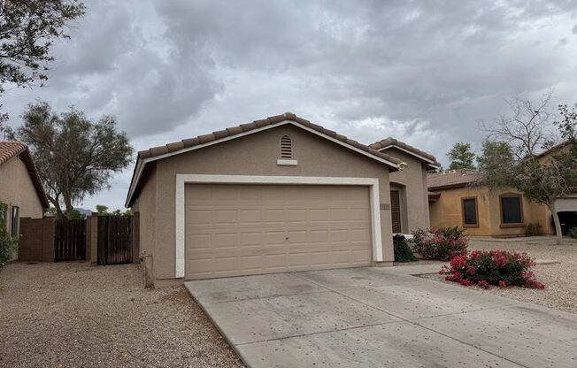 Beautiful Home for Rent in Tolleson!