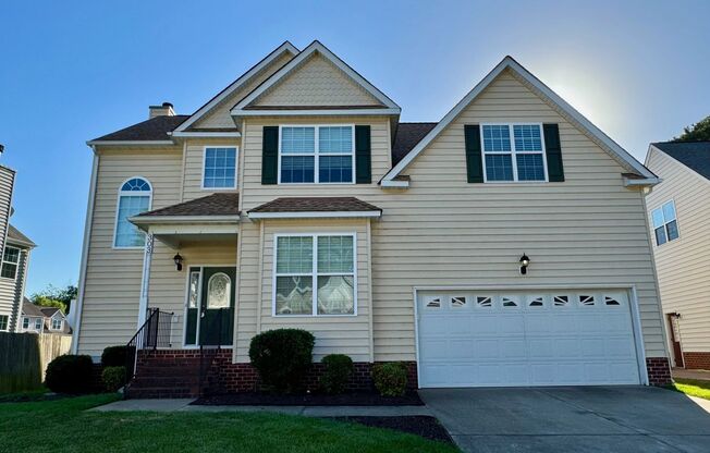 Fabulous 4 Bedroom/2.5 Bath Home!