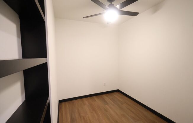 1 bed, 1 bath, 681 sqft, $1,425, Unit 519