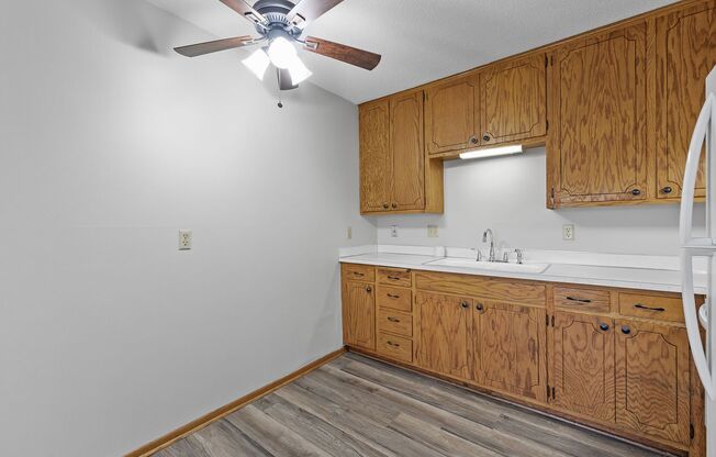 1 bed, 1 bath, 500 sqft, $1,050, Unit 705-203