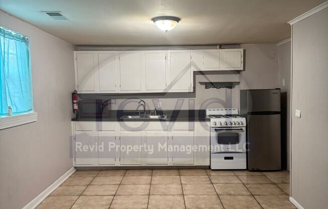 1267 Snowden #A