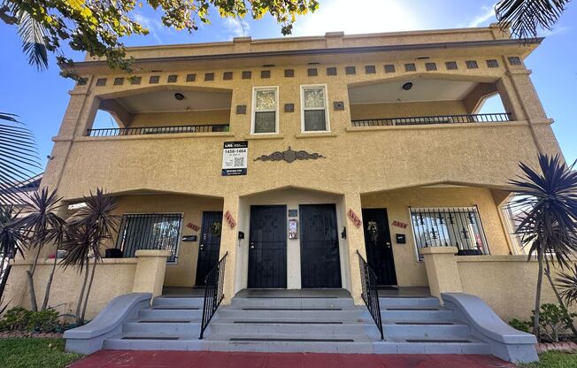 1458-1464 W. 45th St.