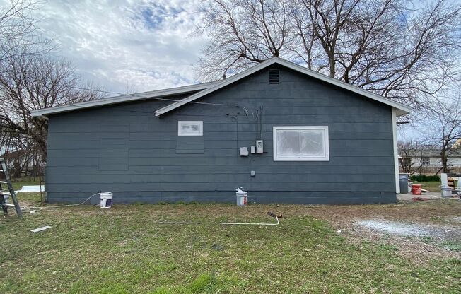 Fantastic Sand Springs Home