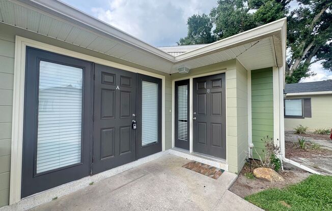Apartment - Right off Cypress Gardens Blvd!