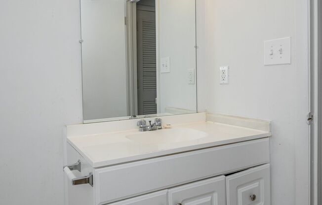 Dana Apartments