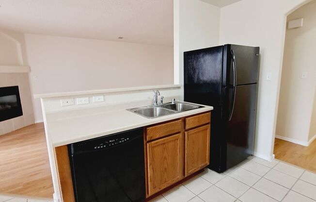 2 beds, 2 baths, $1,795