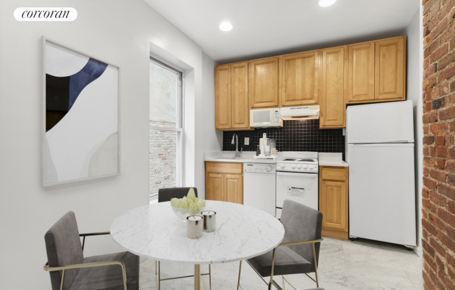 57 W 106 ST