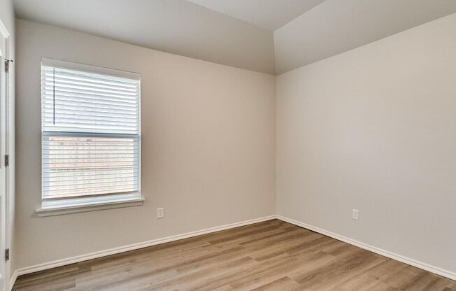 3 beds, 2 baths, 1,200 sqft, $1,545, Unit A - 10539 Lawson Place Rd