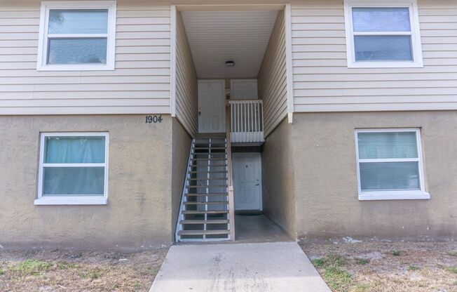 Golden Glades Apartments