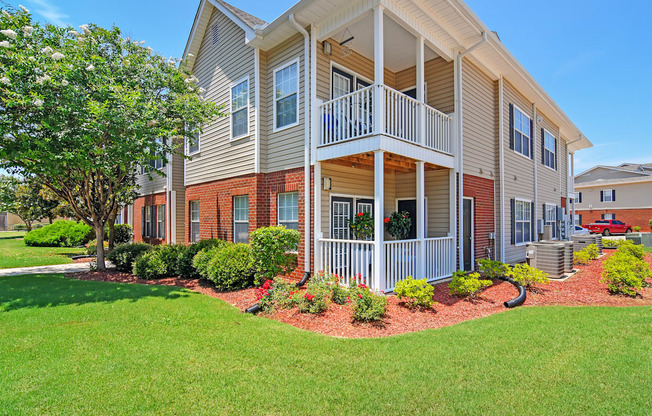 apartment building at Landing Willow Bayou in Bossier City, LA